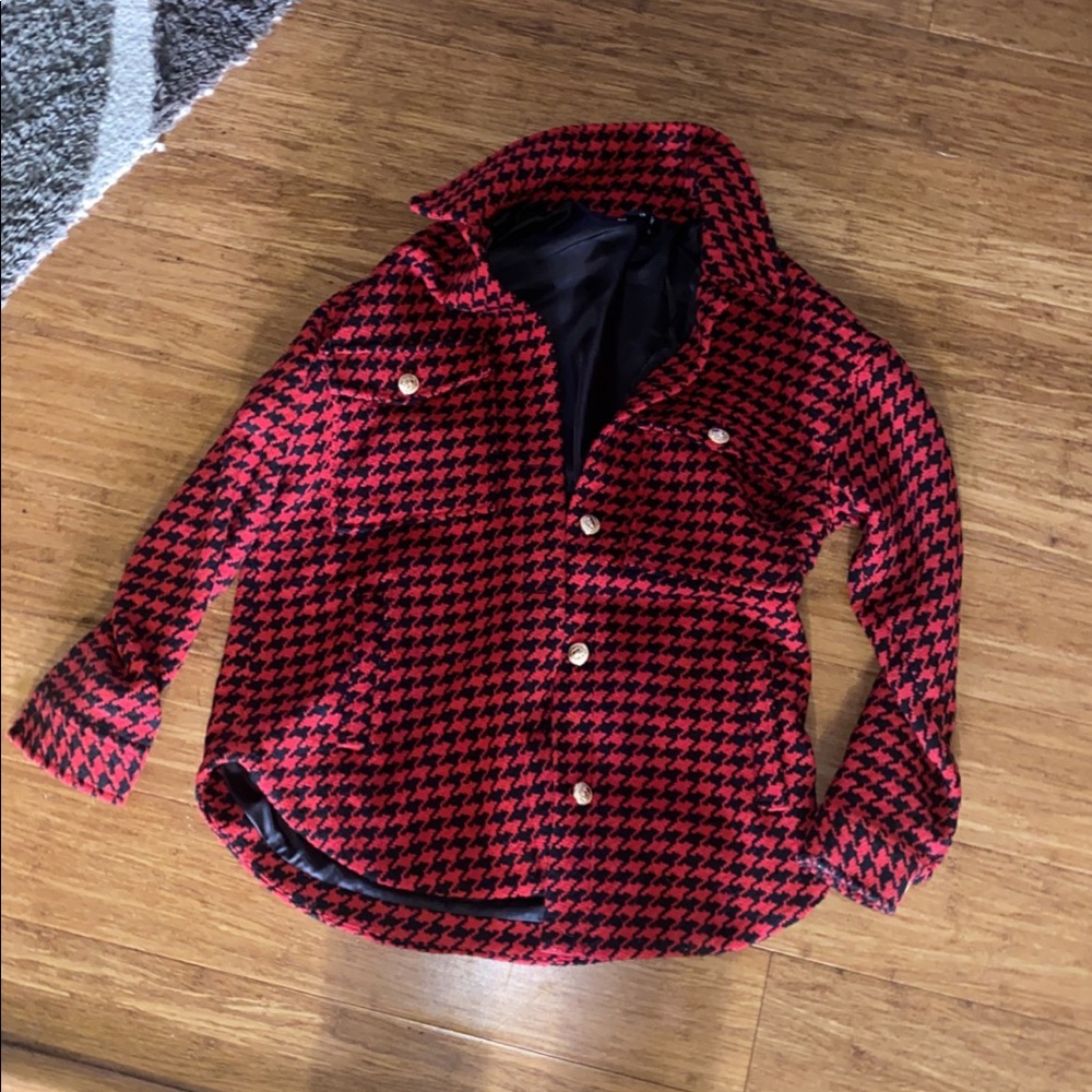 Small oversized red and black shacket